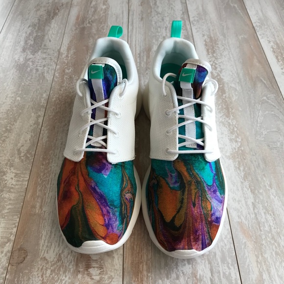 NWT Nike Roshe One Print - Picture 4 of 8